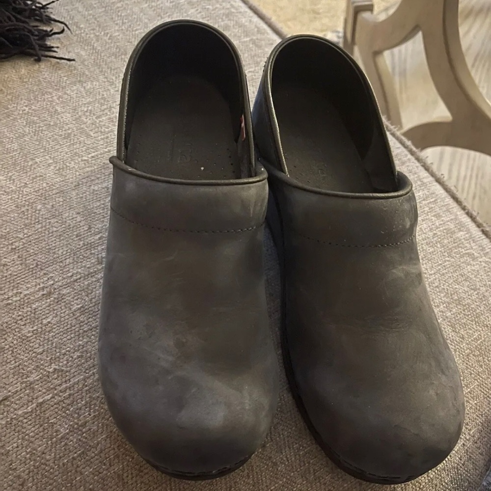 Women's Sanita Slip On Clogs Loafers Shoes Size 39 EU/8 US Blue Patent Leather
